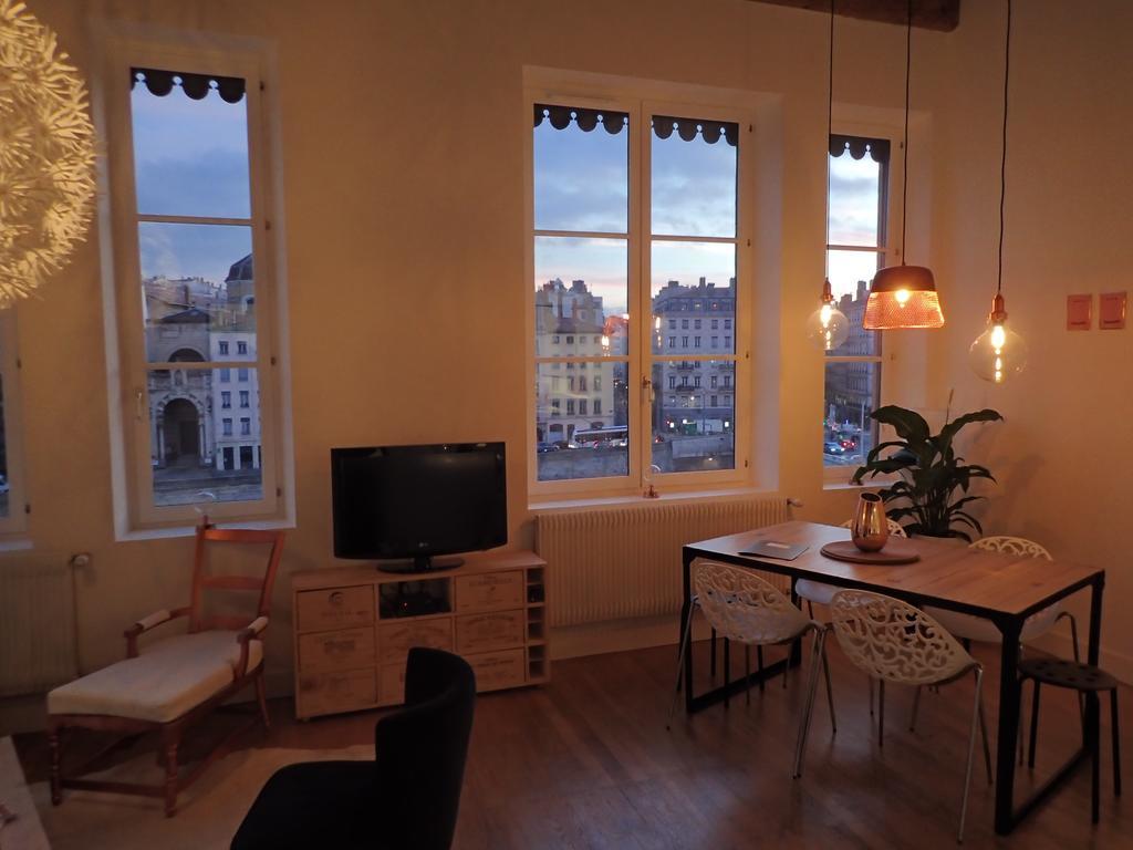 Appartamento La Pépite Du Vieux Lione Esterno foto